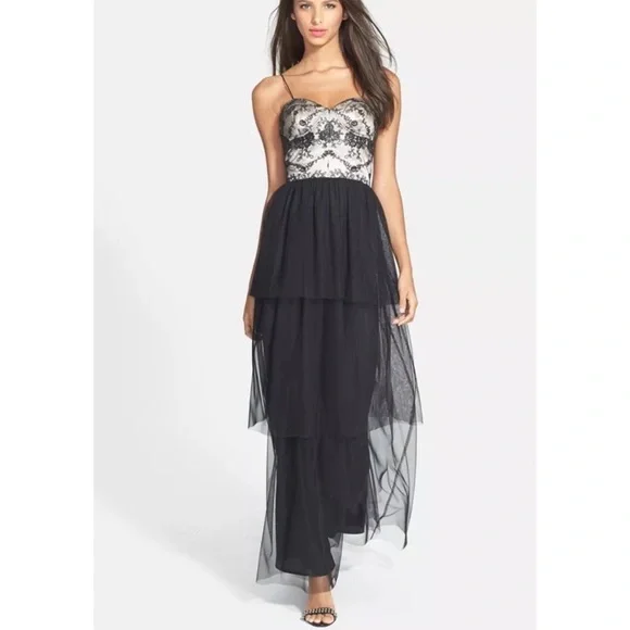 Adrianna Papell | Dresses | Hailey Adrianna Papell Lace Bustier Bodice  Tiered Tulle Spaghetti Strap Gown | Poshmark